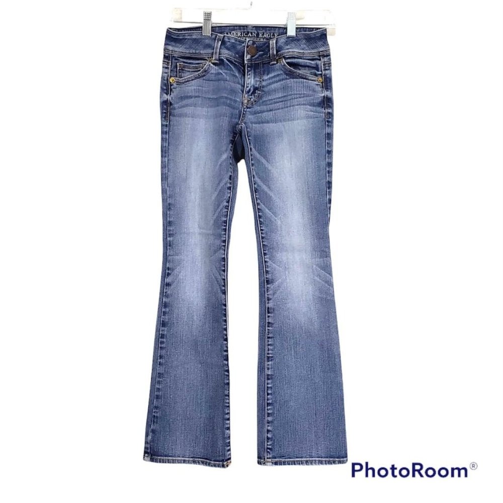American Eagles Outfitters Woman's Sz 0 Jeans bootcut